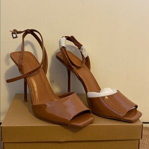 Brand new Heels